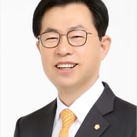 이만희 의원 사진